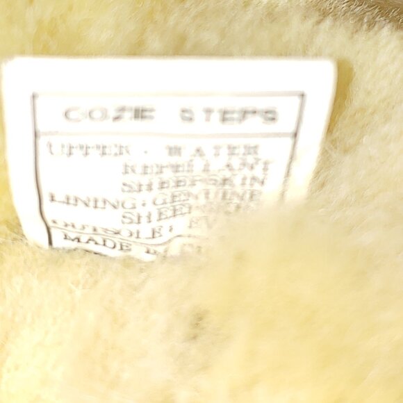 Cozy Steps Genuine Sheepskin 2 Side Buttons Booties Size 8 Brown/Cream - Picture 3 of 10